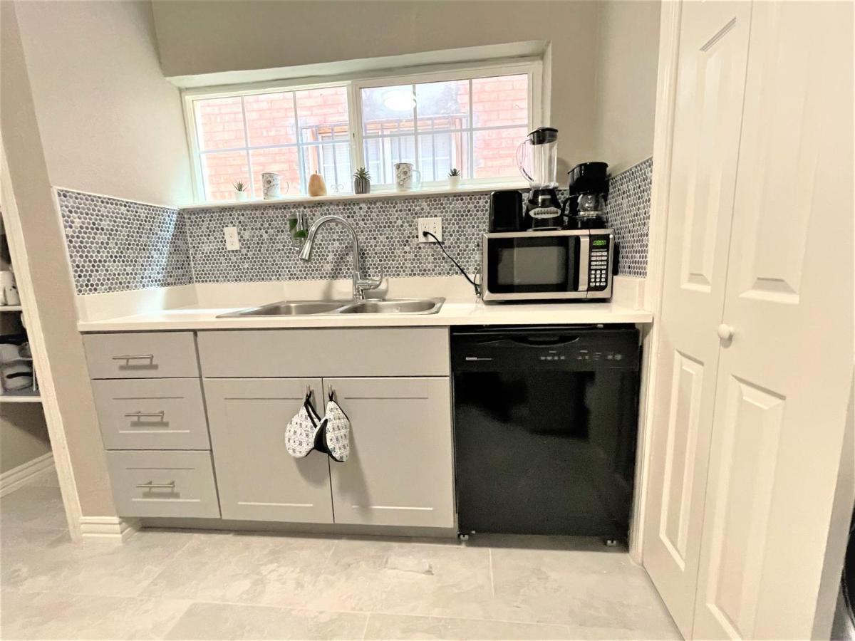 Close To All, Restful Duplex A In Downtown, Utep, Hospitals Эль-Пасо Экстерьер фото