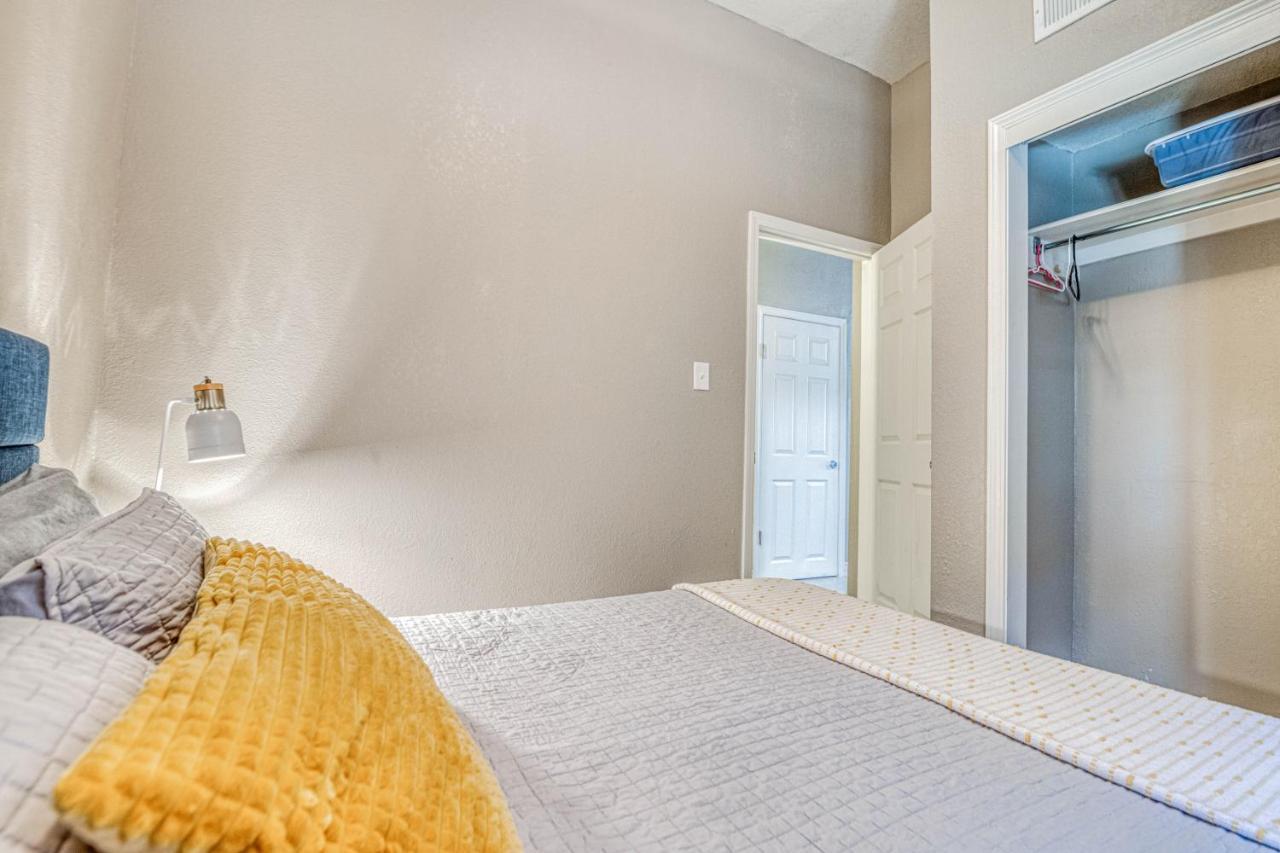 Close To All, Restful Duplex A In Downtown, Utep, Hospitals Эль-Пасо Экстерьер фото