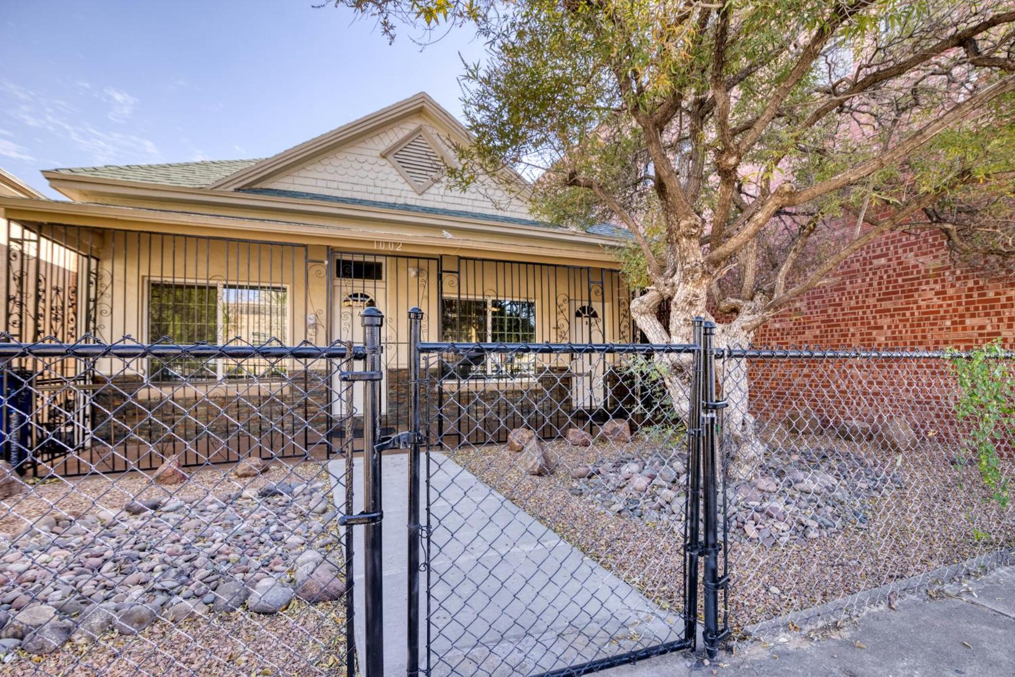 Close To All, Restful Duplex A In Downtown, Utep, Hospitals Эль-Пасо Экстерьер фото